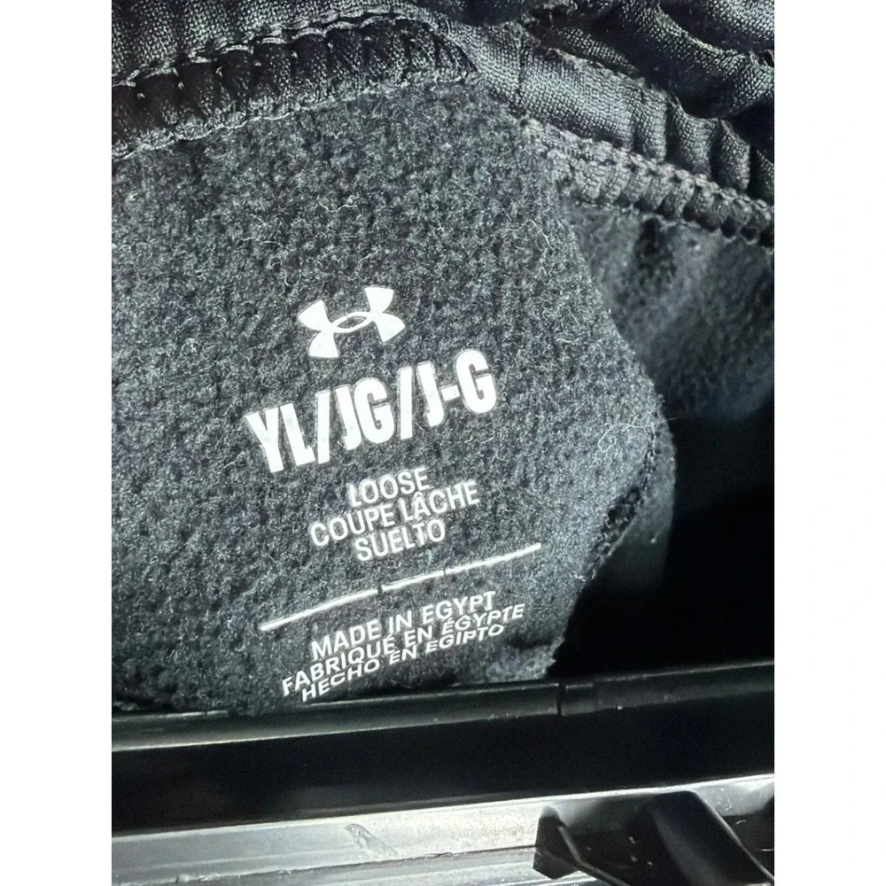 Under Armour Boys Black Fleece Joggers Loose Fit‎ Sweatpants Youth Large YL